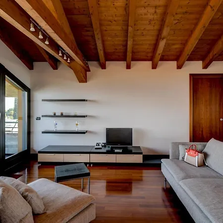 Appartement Desenzanoloft Official Partner Marriott Homes & - Paradise View In A 5 Pools Exclusive