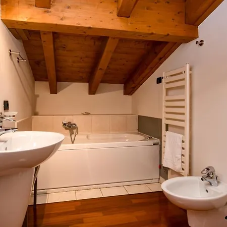 Appartement Desenzanoloft Official Partner Marriott Homes & - Paradise View In A 5 Pools Exclusive *